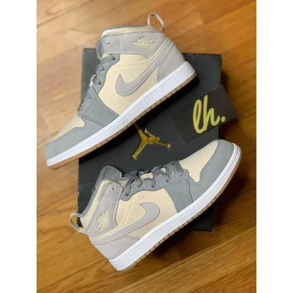 Size 3y Air Jordan 1 Mid "Coconut Milk" - Picture 5 of 5